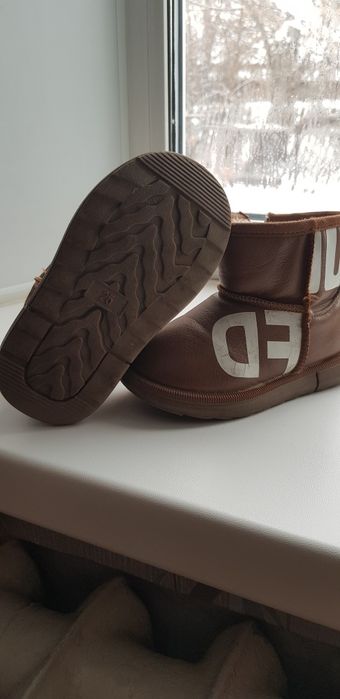 Детские зимние сапожки
