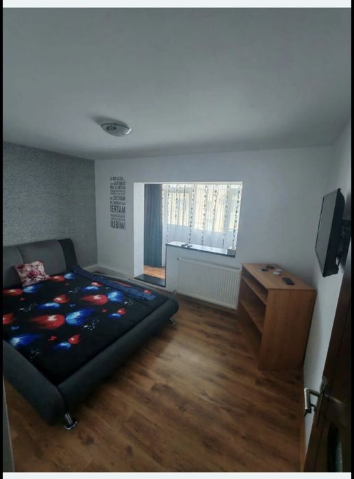 Apartament de închiriat
