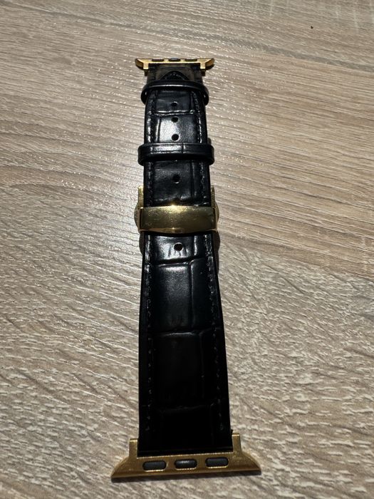 Елегантна кожена каишка за Apple Watch 46mm с "Butterfly" закопчалка