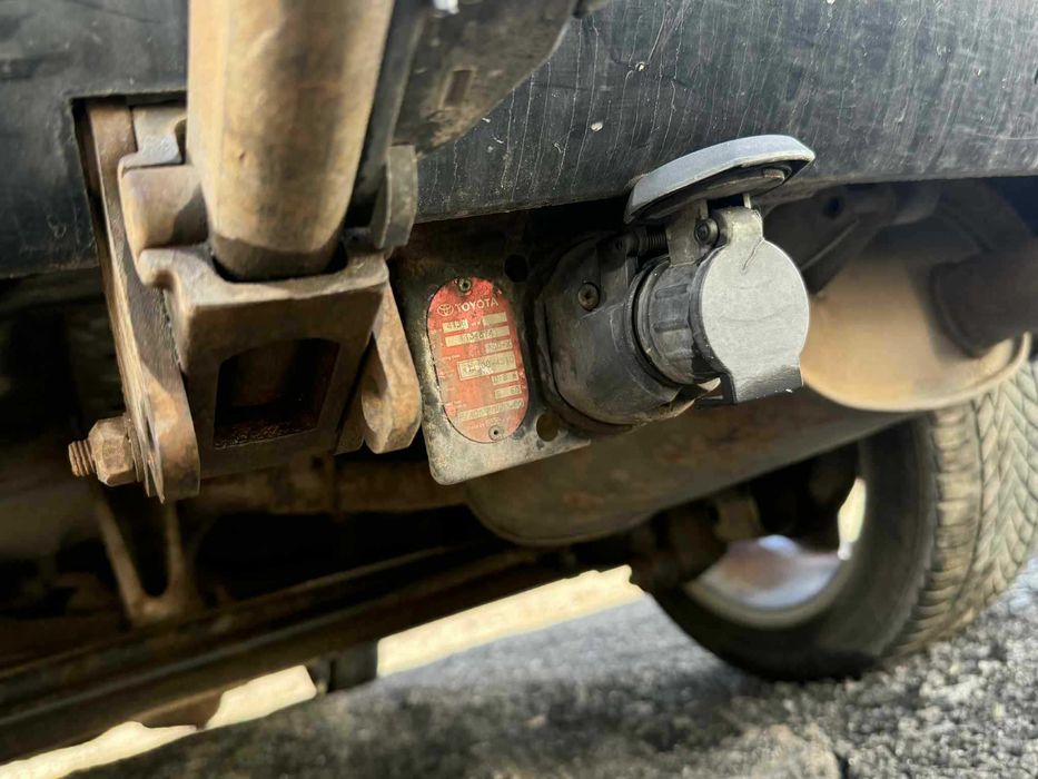 Продавам теглич за Toyota Corolla Verso 2004-2009