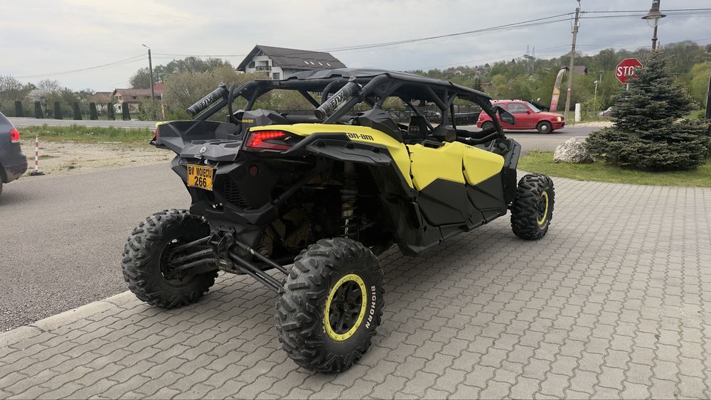 CanAm Maverick X3 4locuri  Max XRS Turbo R