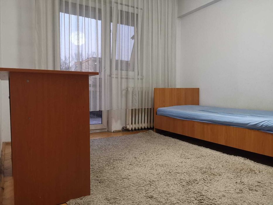 Apartament 3 camere Str Bucuresti Magsan