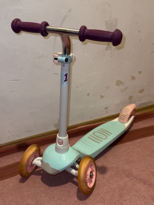 Trotineta decathlon roz verde mov Oxelo B1 500 2 roti luminiase