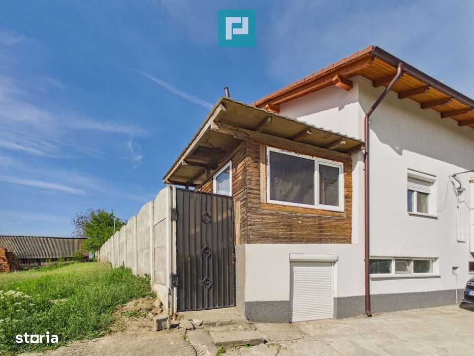 Casă retrasă cu 4 camere, teren 920 mp în  Pișchia