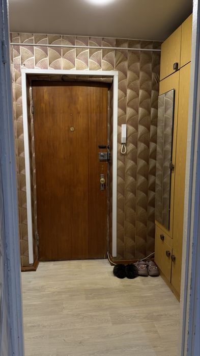 Сдам 1.5 квартиру