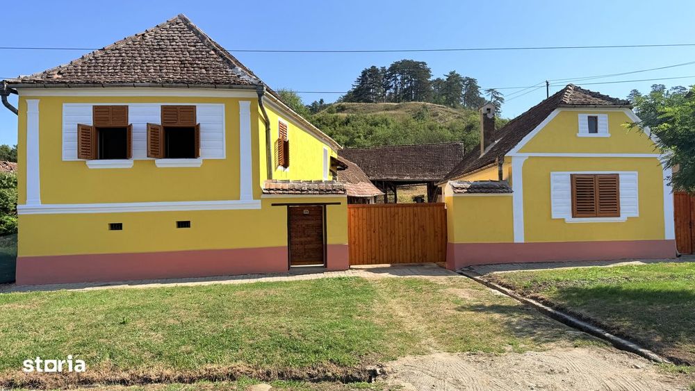 Vand 2 case individuale in Localitatea Bradeni jud.Sibiu
