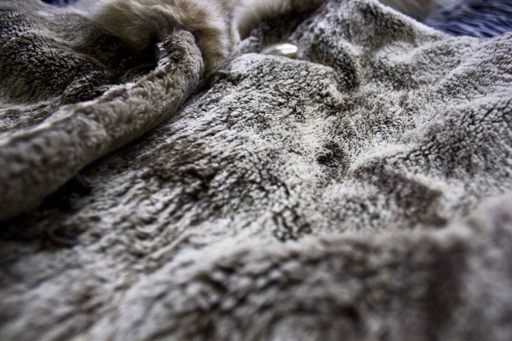 Шуба высокого качества. Срочно!