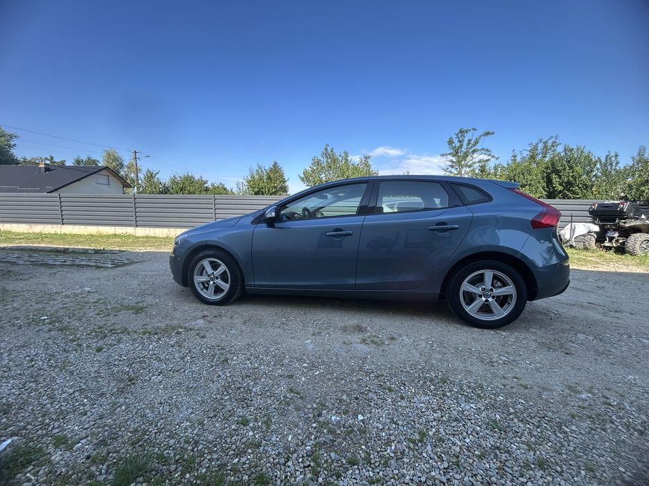 VOLVO V40 2013 — imagine 4