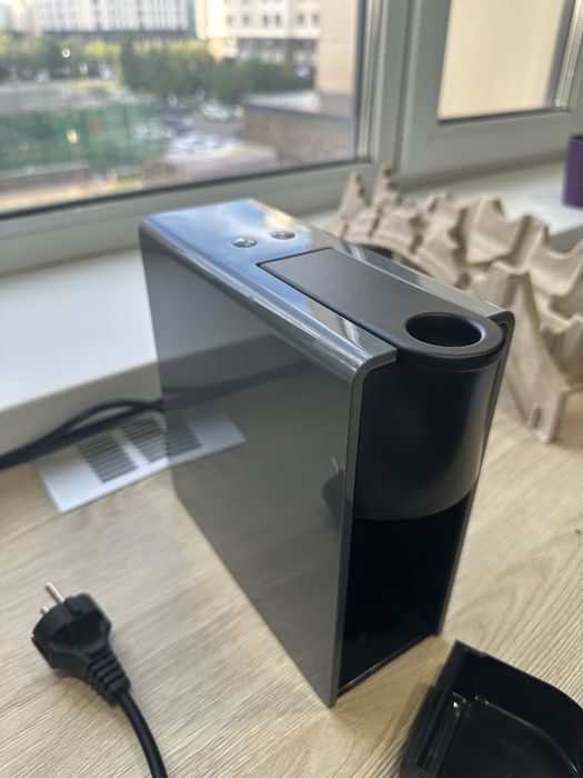 Кофемашина Nespresso Essenza Mini C30