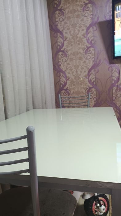 Стол  стеклянный 80×160