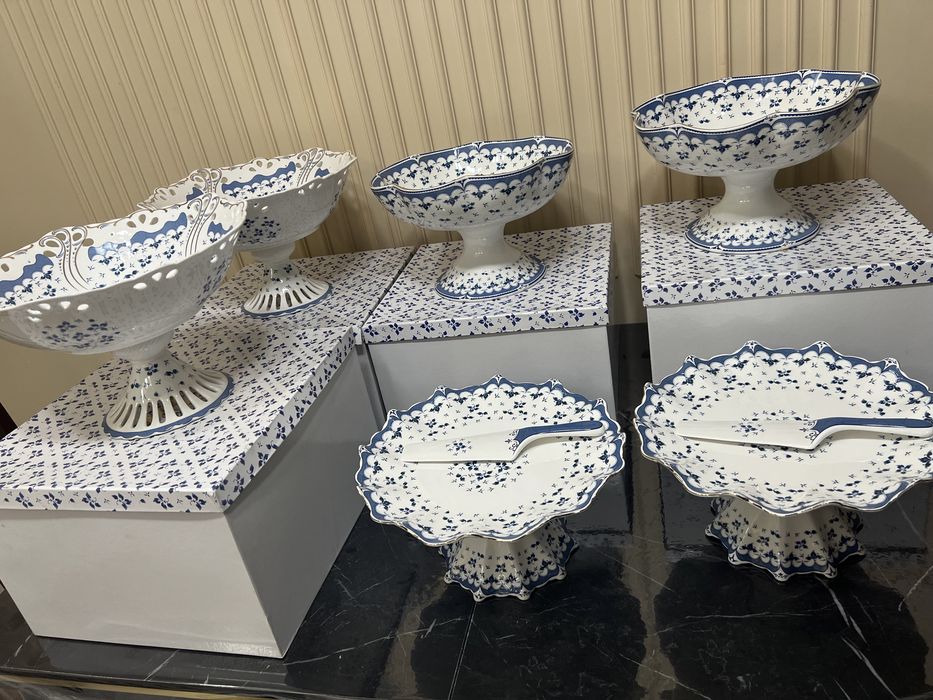 Продам фруктовницы, тортницы