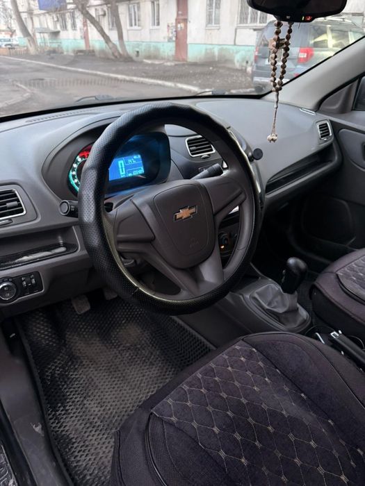 Продам машину cobalt