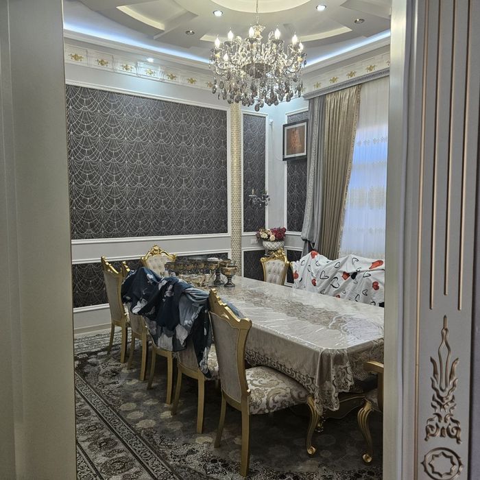 Амир Темур! Продаётся Евродом 6 соток 12 комнат