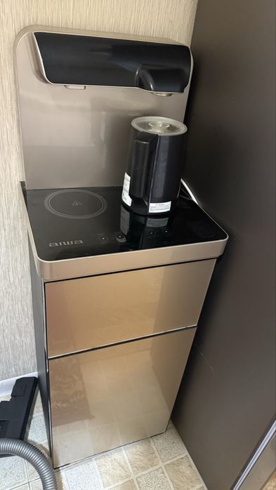 Кулер aiwa В комплекте все имеется