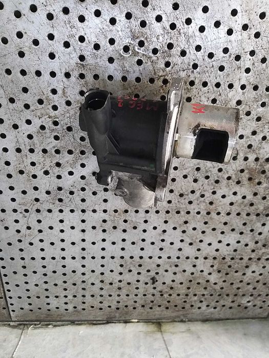 Egr 1.5 dci renault megane 2 8200282949 8200452876