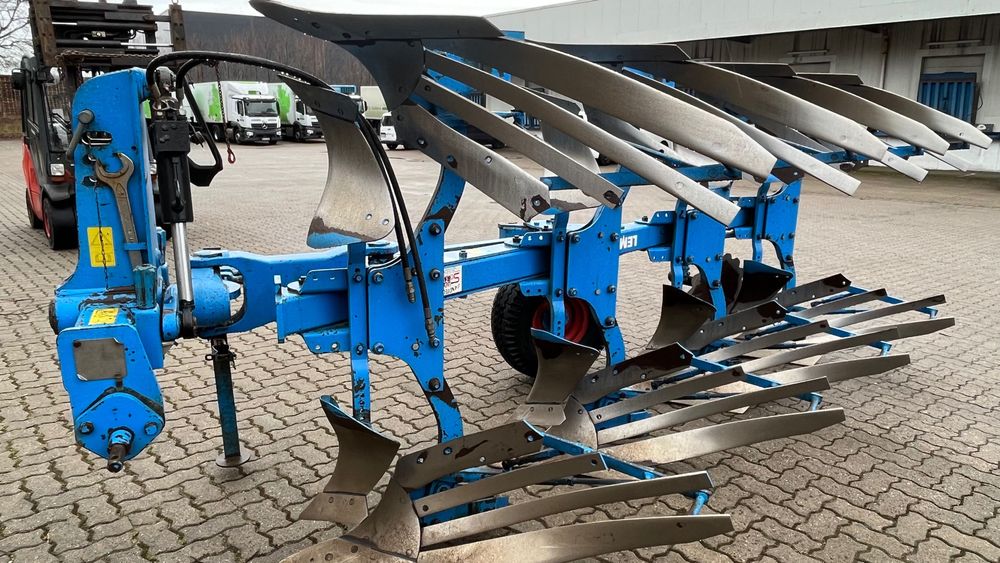Lemken EurOpal 7, Omoch, Plug Claas Arion, Case, Belarus tortadi.