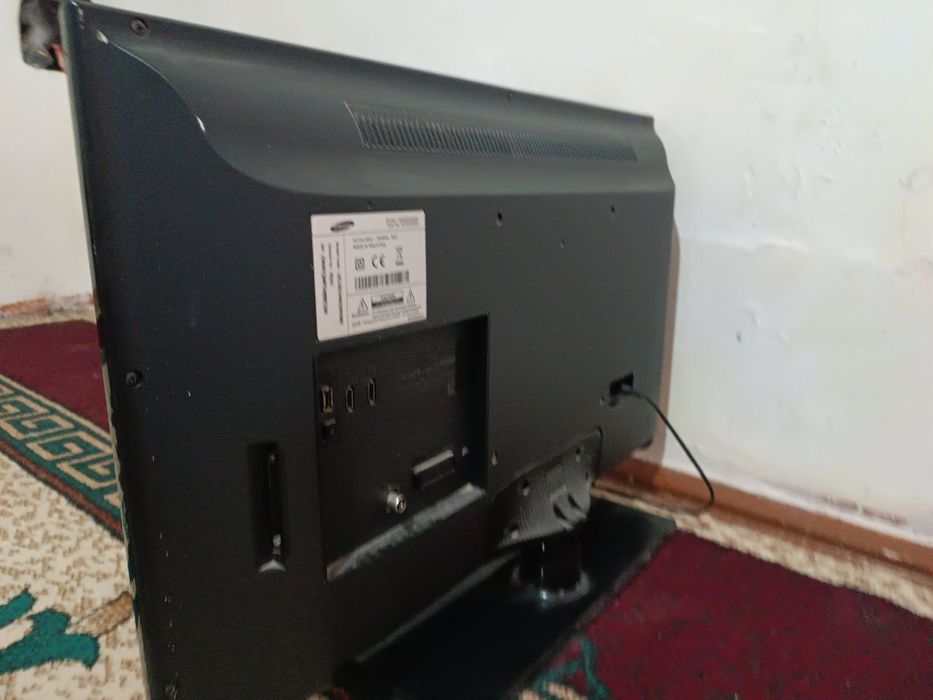 Samsung telivezor sotiladi