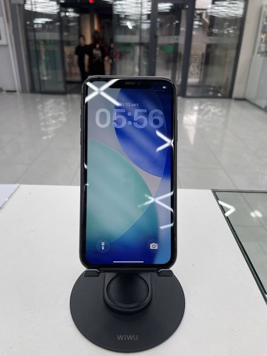 iPhone 11 Apple
