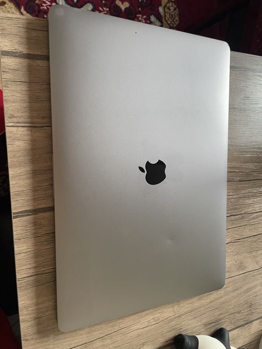 Продаю mac book pro