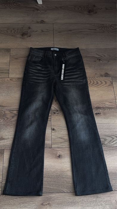 Flared Jeans ONEweekSOBER