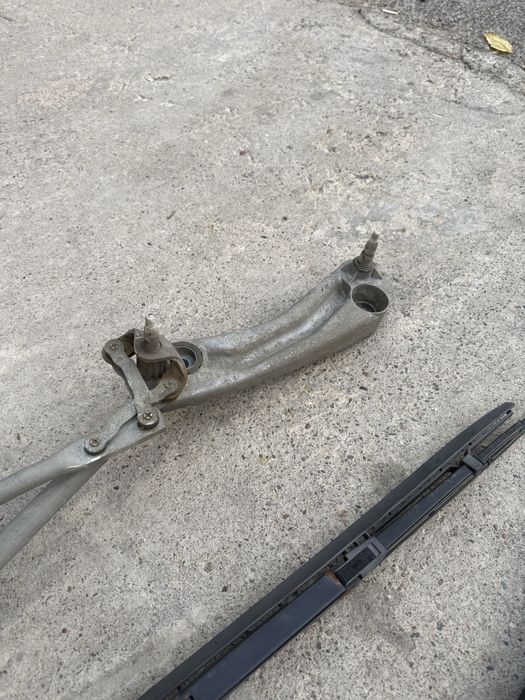 Трапеция дворников на BMW e39