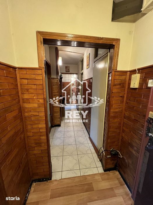 Apartament 4 camere decomandate 4 balcoane etaj 1 Str. Bâlea/Sibiu — fotografia 2