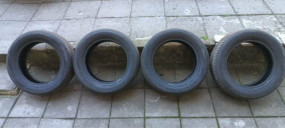 Firestone Roadhawk 185/60/15