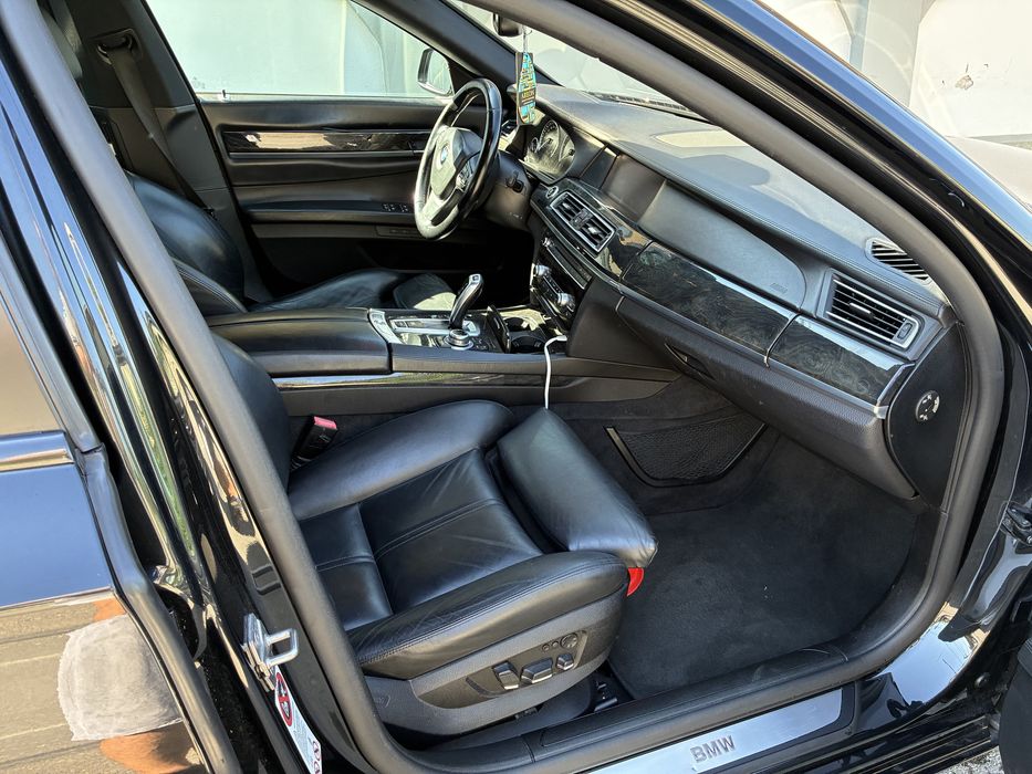 BMW 7 Series 2011 — imagine 4