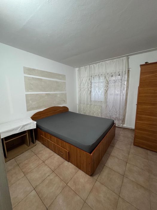 Inchiriez apartament 2 camere