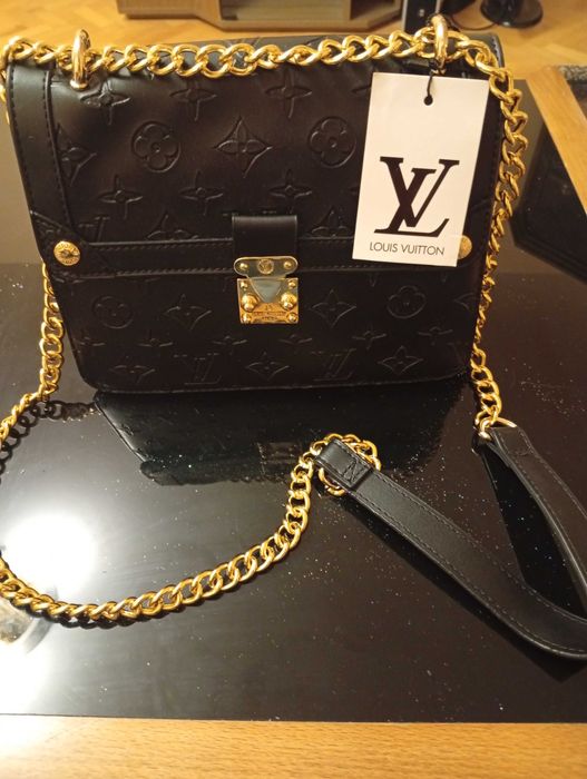 Дамски чанти Louis Vuitton