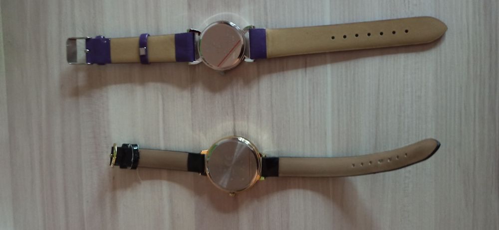 Два дамски часовника на Avon