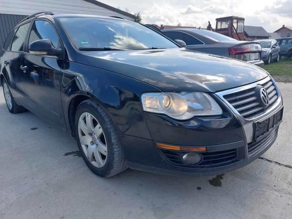 Capota fata - Piese Volkswagen Passat B6 Negru cod culoare L041 motorizare 2.0 TDI EURO 5 125 KW 170 CP CBBB cutie manuala 6+1 trepte KXZ