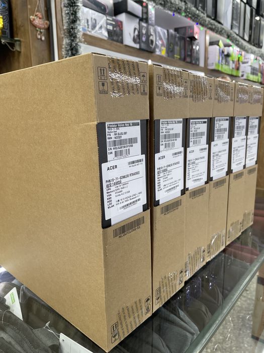 Acer predator helios