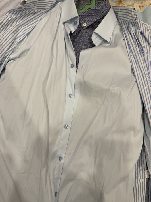 Продам мужские рубашки