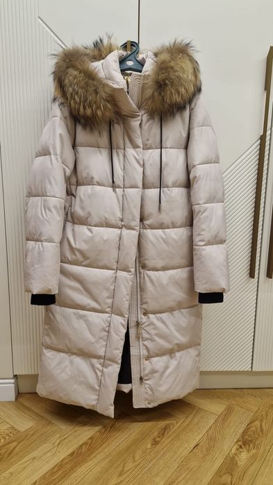 Женский зимний пуховик