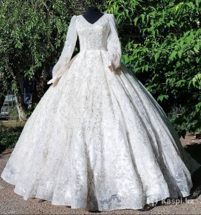 Белое Айвори пышное свадебное платье с рукавамиье