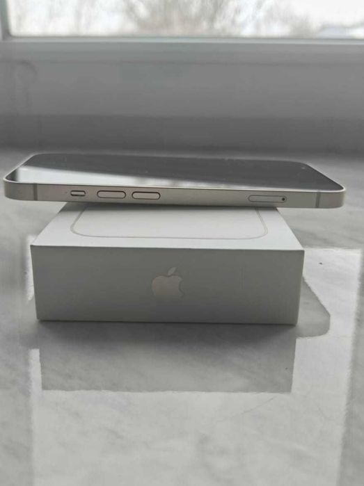 Айфон 13 мини в отличном состоянии