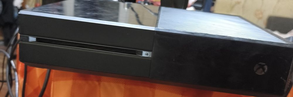 xbox one в добро състояние,200€