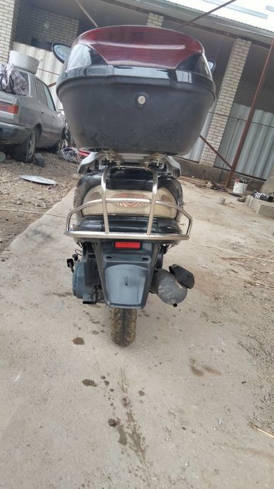 Скутер. В хорошем состояний