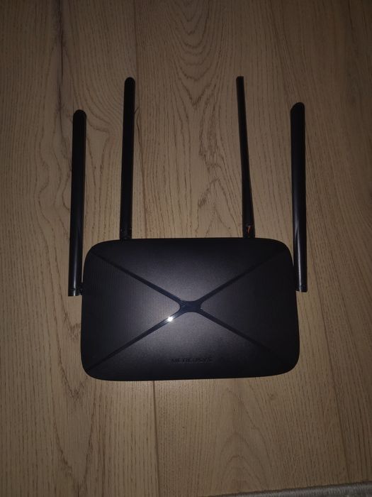 Router Wi-Fi Mercusys AC12G AC1300