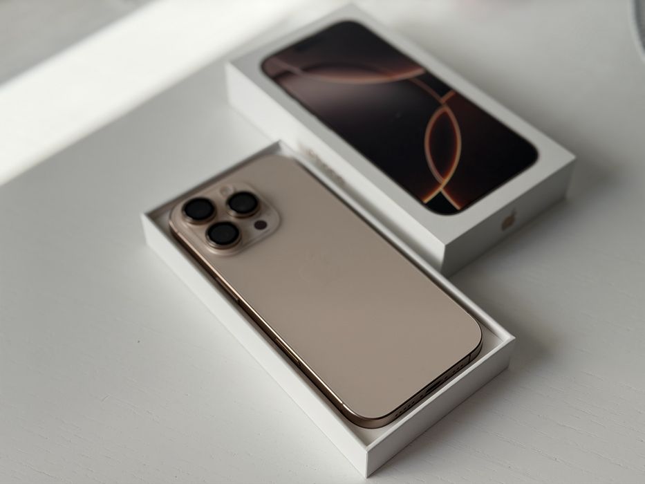 Продам iPhone 16 Pro 256 Gb