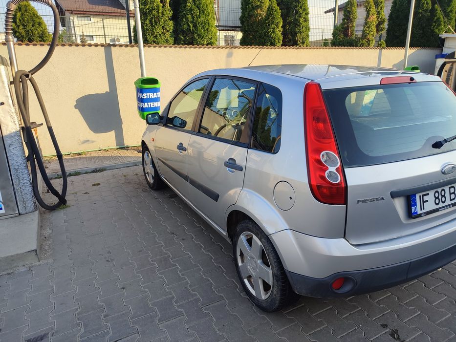 Vand Ford Fiesta