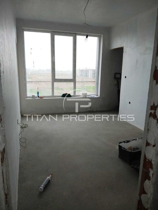 Тристаен апартамент Христо Смирненски