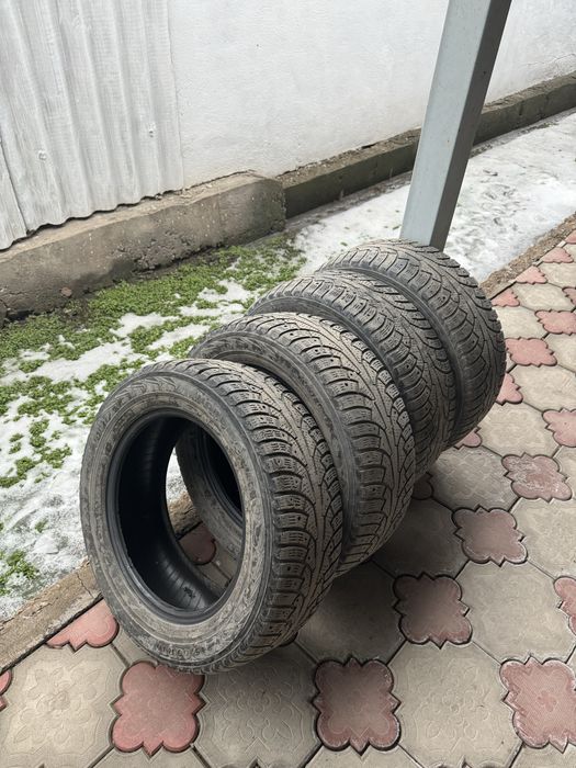 4 зимные шины за 20к R16