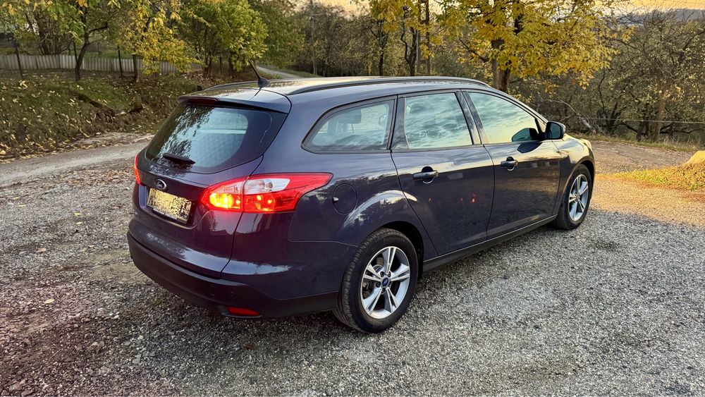 FORD Focus 2014 — imagine 4