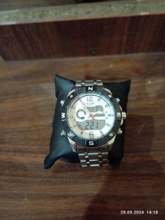 Часы в хорошем состоянии