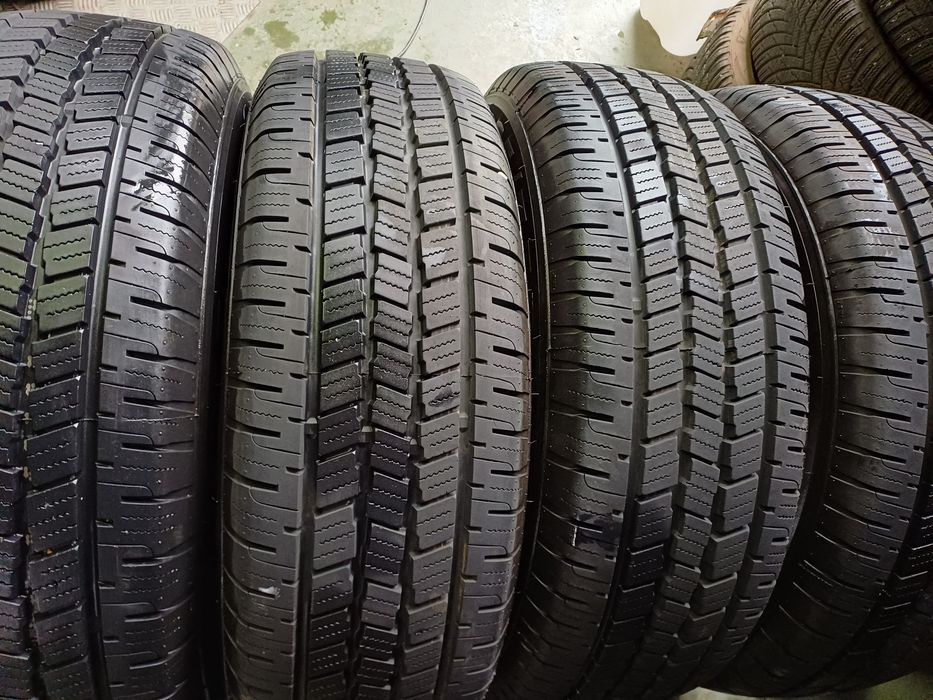 Гуми 235/75/15 Линг Лонг