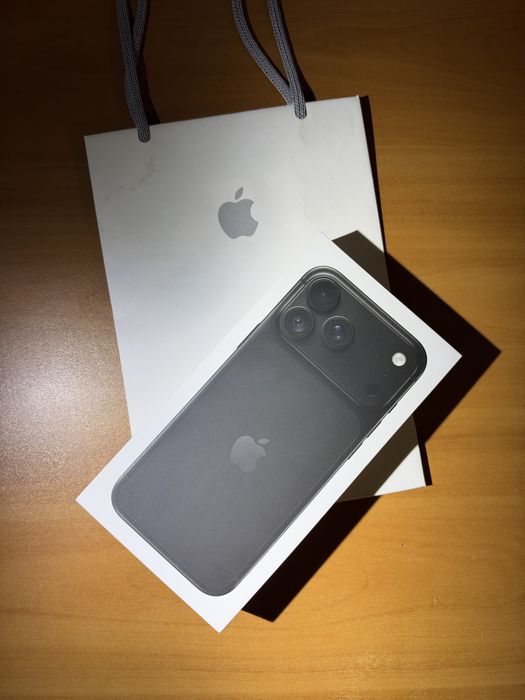 Наличен!! IPHONE 18 PRO MAX 512GB