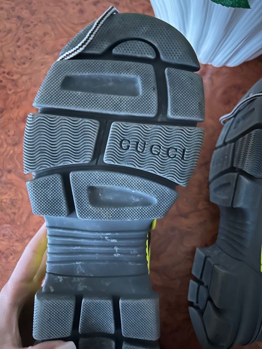 neon yellow Gucci Flashtrek