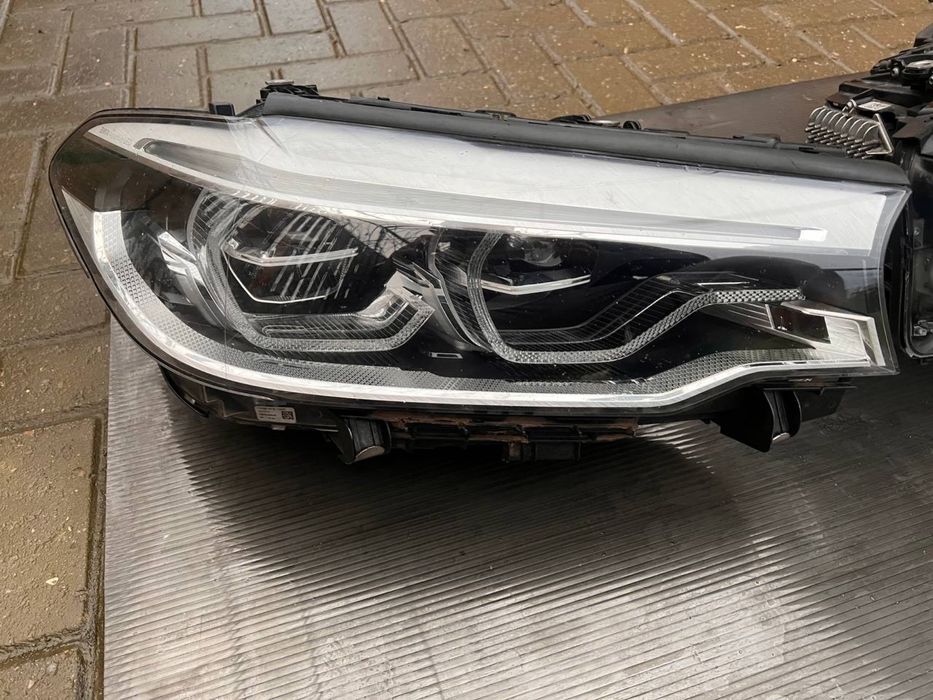 Set Faruri BMW G30 G31 Led Adaptive complete